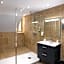 Logis Hôtel-Restaurant Au Vieux Morvan, au cœur de la Bourgogne, Piscine & Spa, Hôtel Climatisé