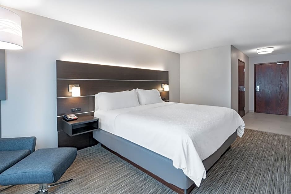 Holiday Inn Express & Suites Trinidad By IHG