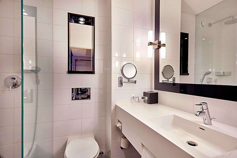 Carlton Square Hotel