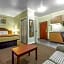 Rodeway Inn & Suites Hayward - Oakland South