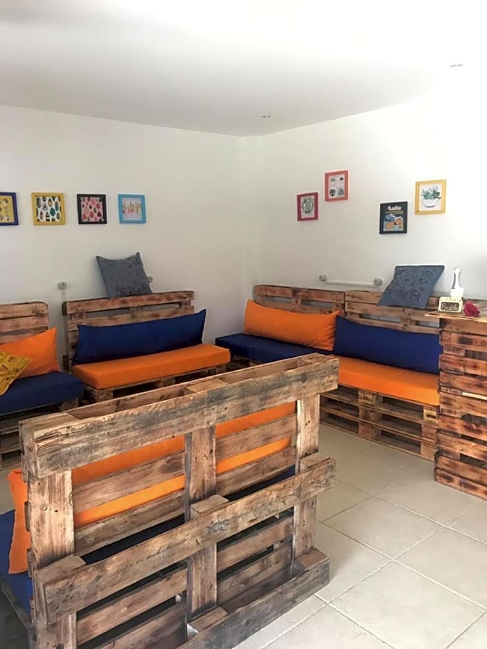 Hostel Ares do Mundo