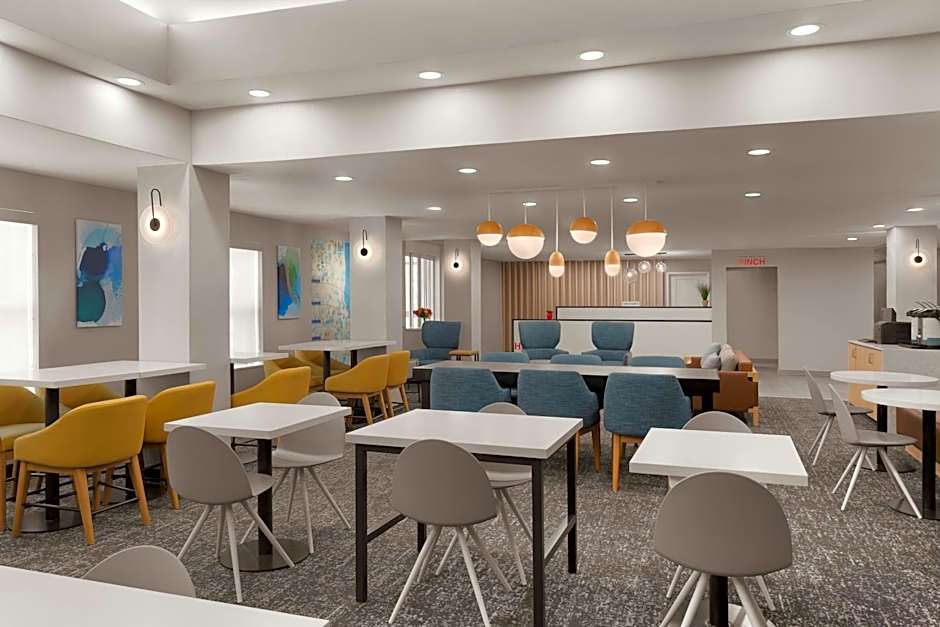 TownePlace Suites by Marriott Chicago Naperville
