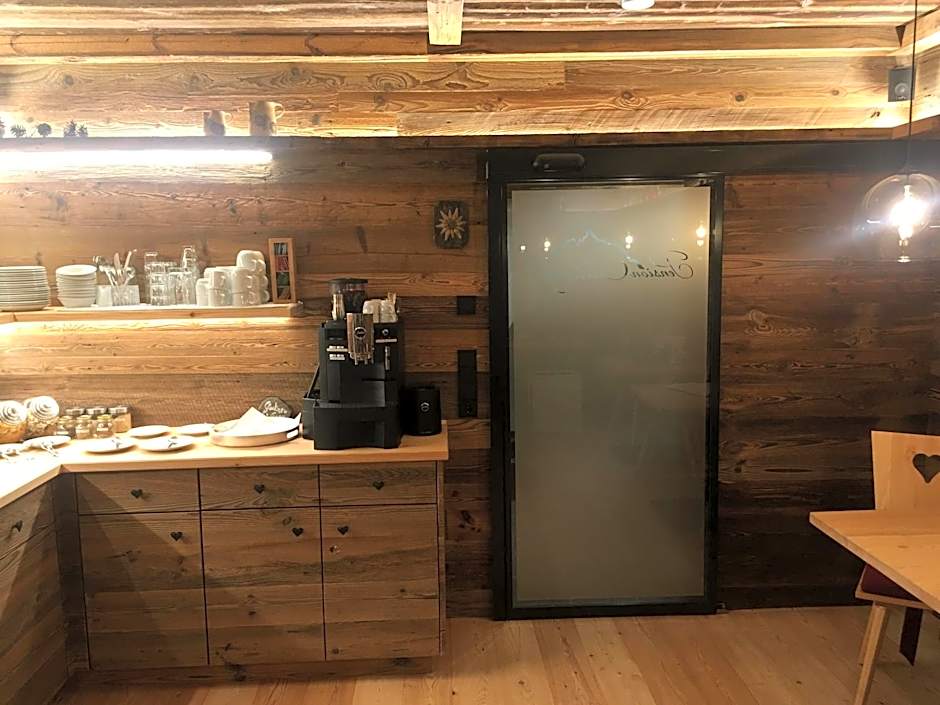 Pension und Apartment Edelweiß