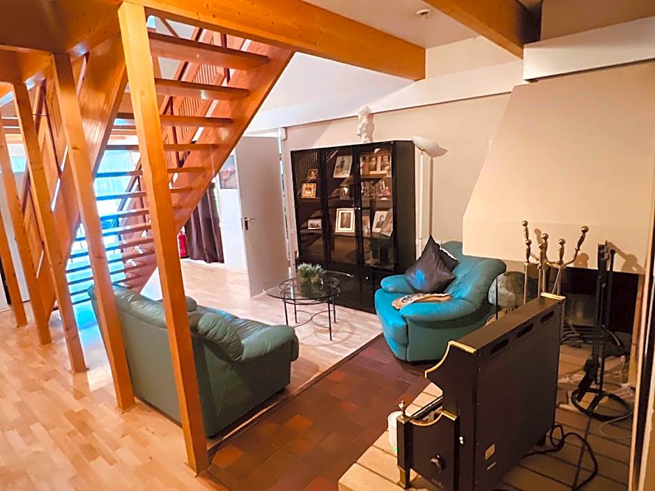 Reykjavik Peace Center