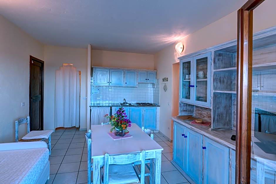 Baia de Bahas Residence