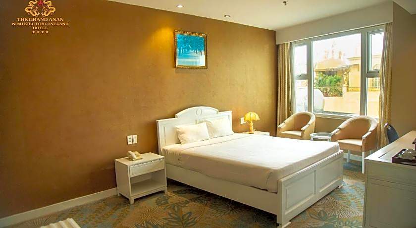 Ninh Kieu Fortuneland Hotel