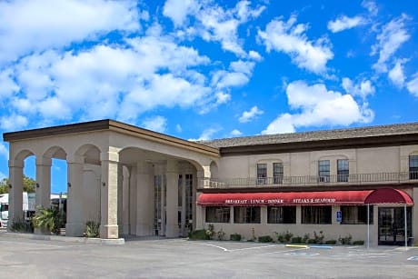 Knights Inn Pico Rivera