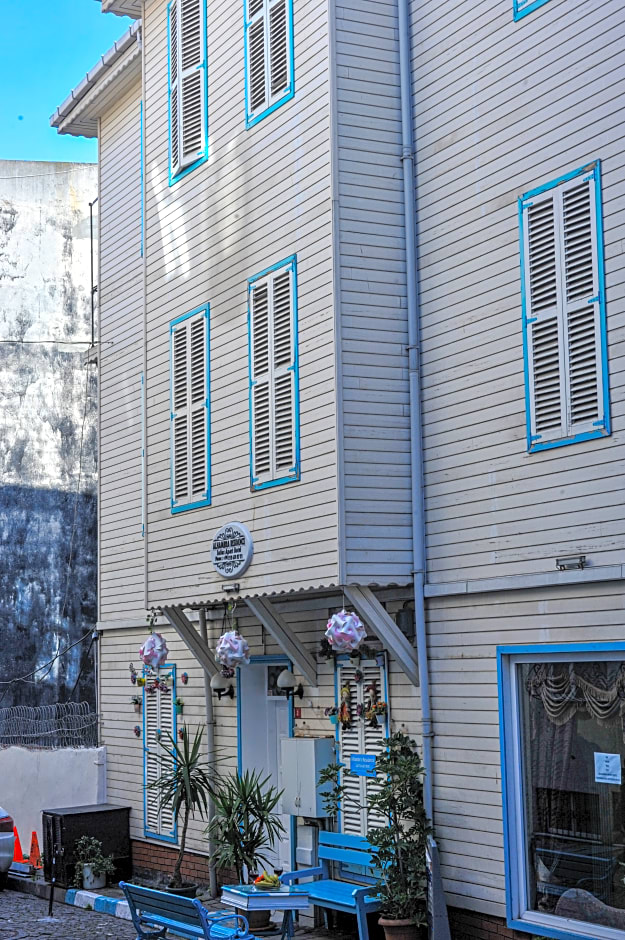 Alhambra Apart Hotel