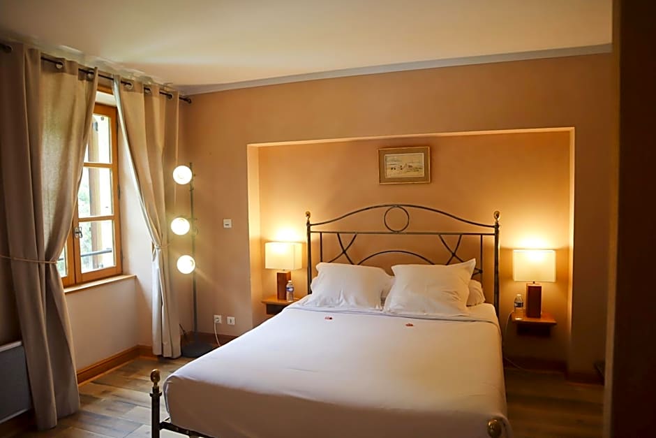 Château De La Caze Piscine & Spa - Ste Enimie