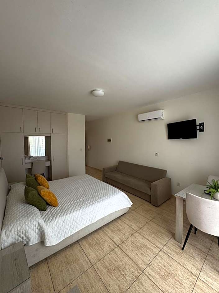 Marianna Hotel Apartments