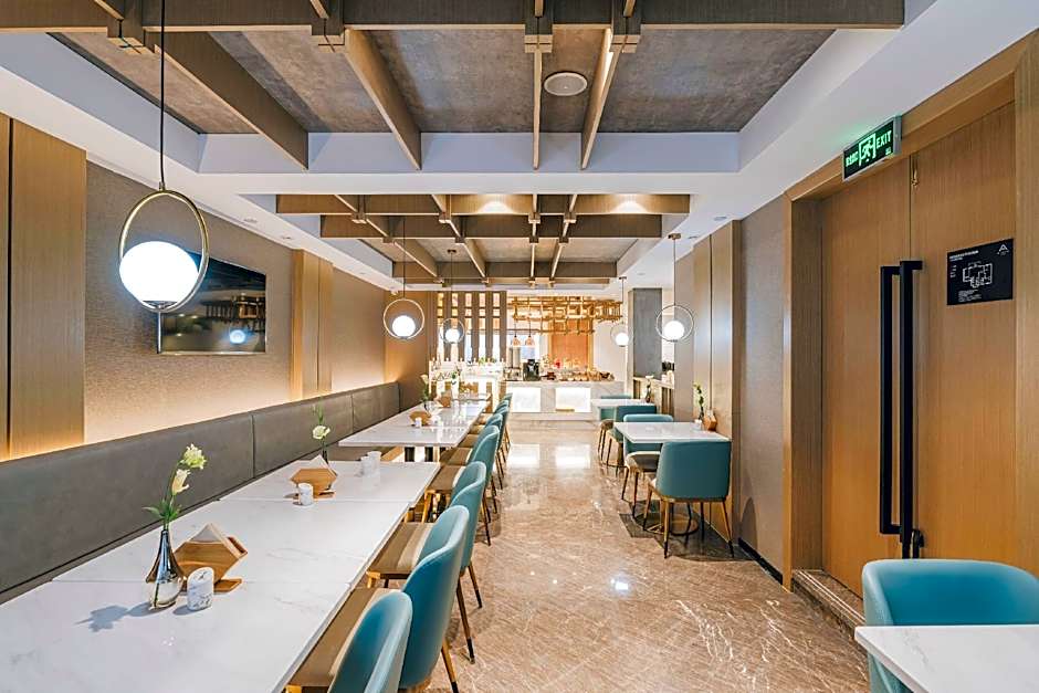 Atour Hotel Xuzhou Municipal Government