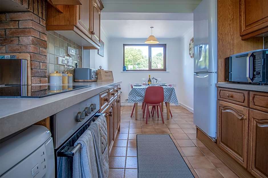 Avoca - 3 Bedroom Holiday Home - Llangennith