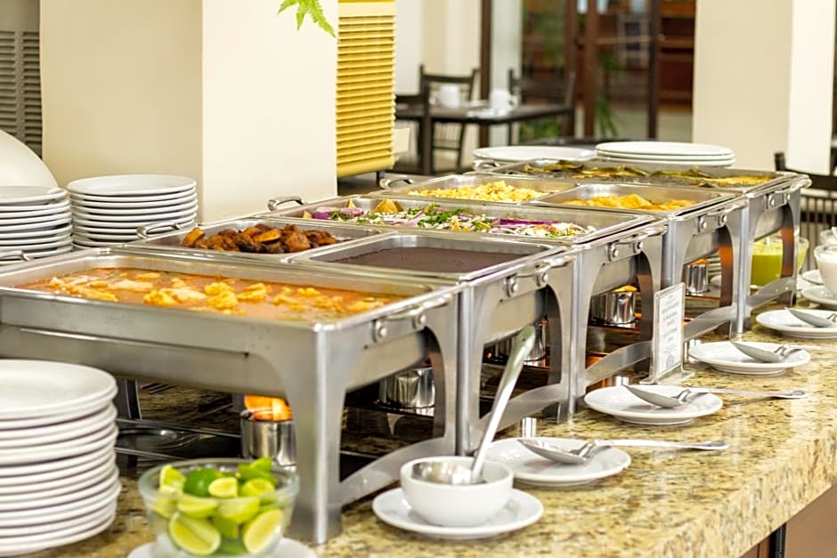 Howard Johnson by Wyndham Veracruz
