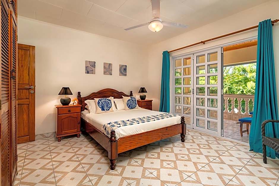 Captain's Villa