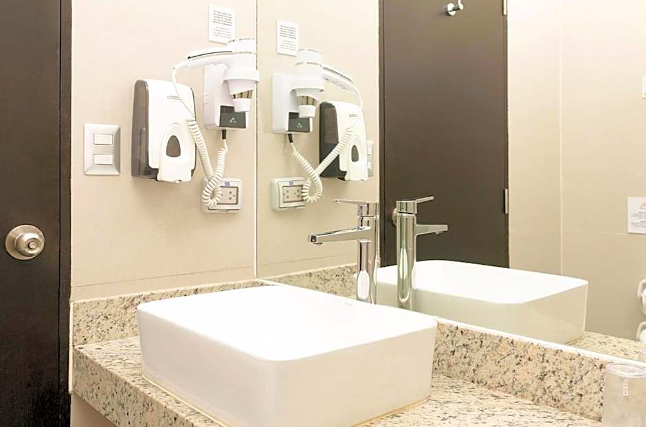 Casa Andina Standard Piura