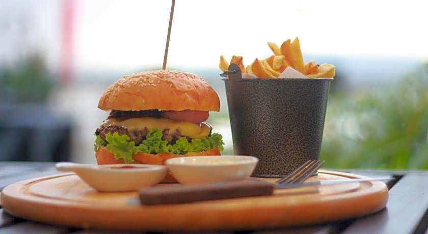 Pakse Hotel & Restaurant