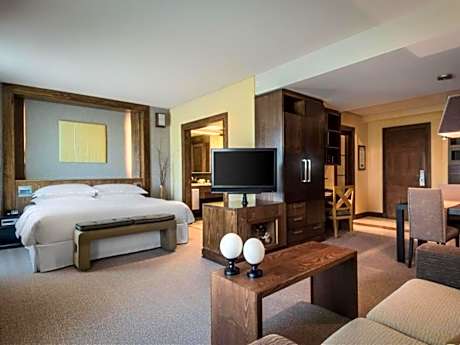 Classic Premium Suite