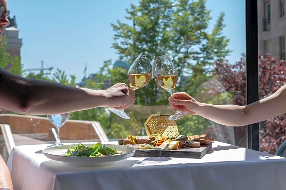 Magnolia Hotel & Spa