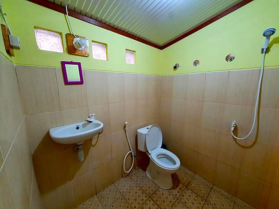 Santi Garden Bungalows