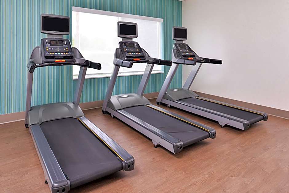 Holiday Inn Express and Suites - Mall of America - MSP Airport By IHG