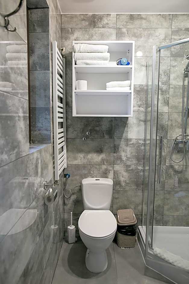 Eko Hotel Na Wierzynka & Park Pinokia