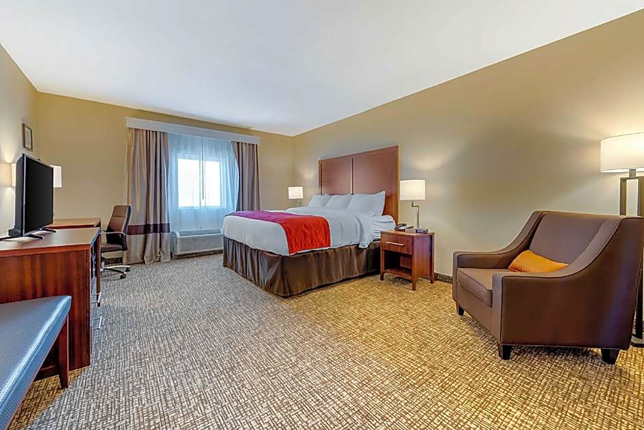 Comfort Inn & Suites