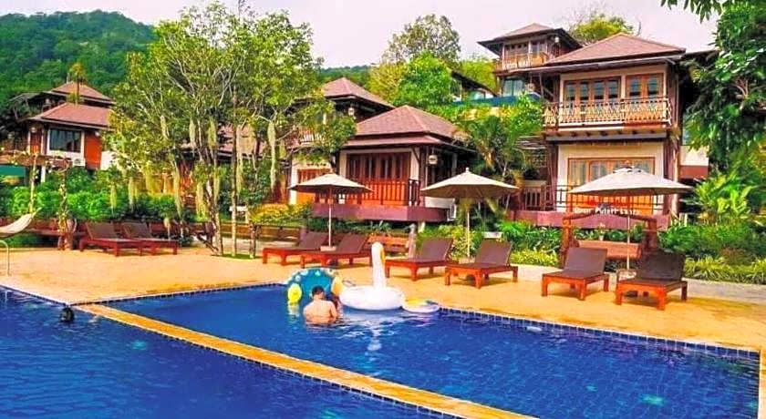 Puteri Lanta Family Villas