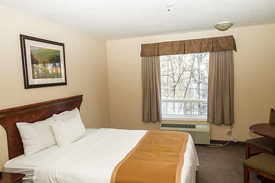 Lakeview Inns & Suites - Chetwynd