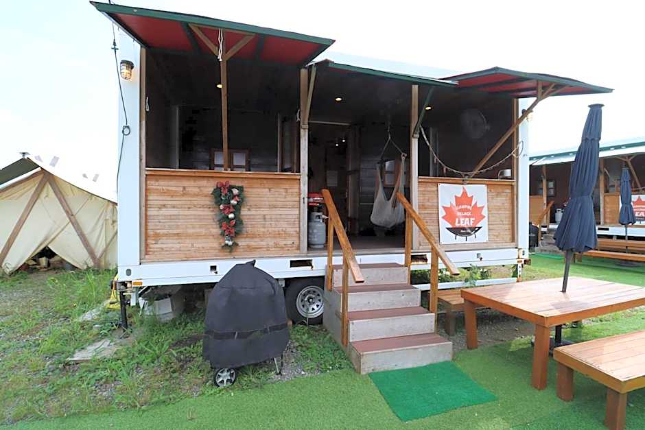 Glamping Village LEAF