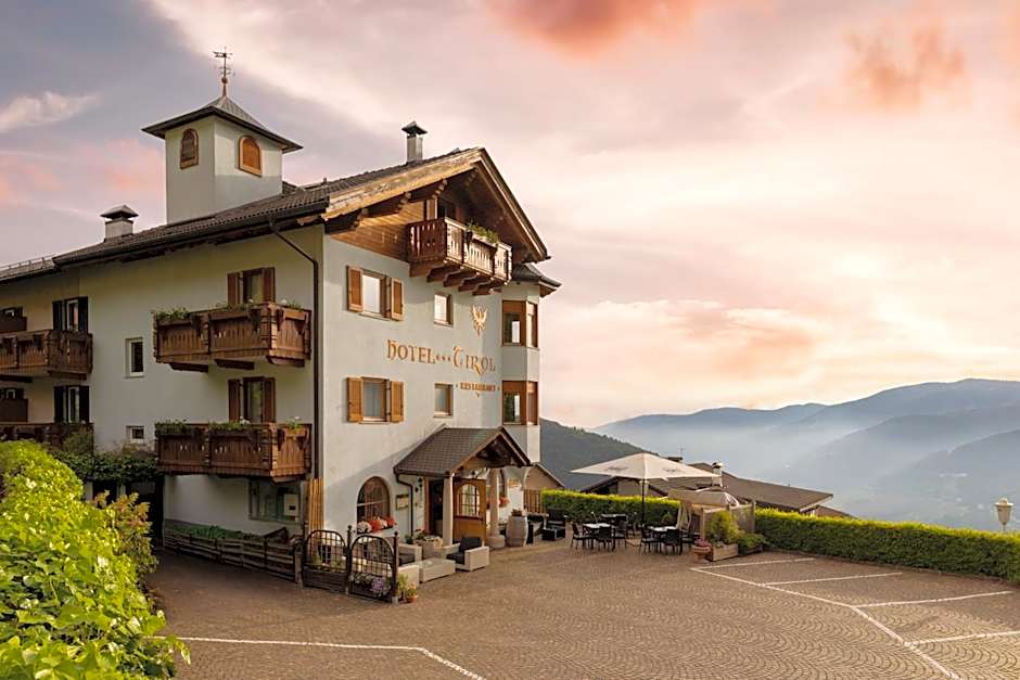 Hotel Tirol- Natural Idyll