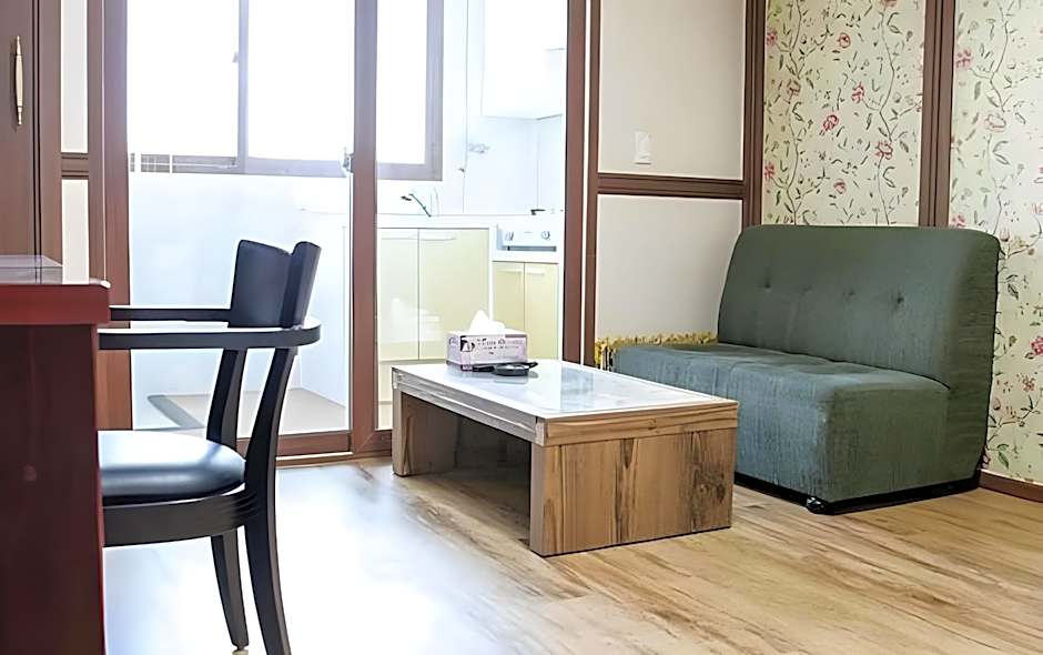 Hillstay Residence Gumi