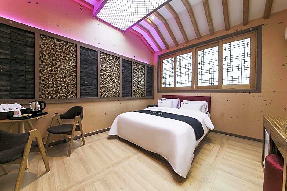 Hanok Hotel Kung