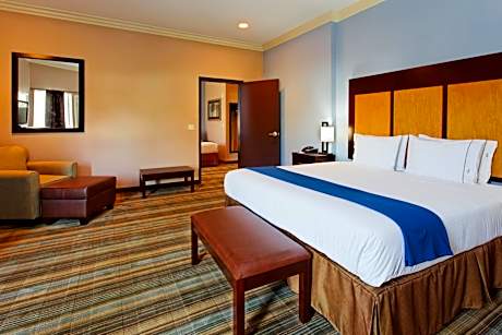 Two-Bedroom Suite with Balcony