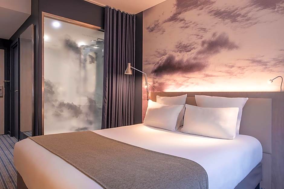 Le Grand Balcon Hotel