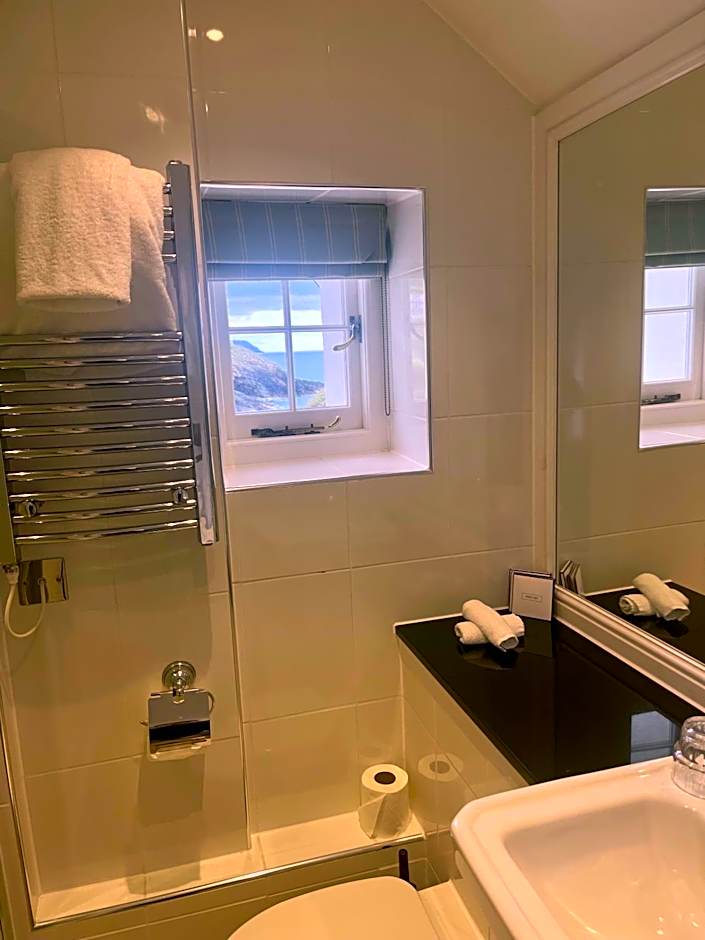 Lugger Hotel ‘A Bespoke Hotel’