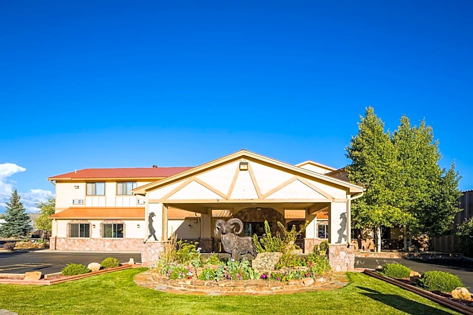 Alpine Inn & Suites Gunnison