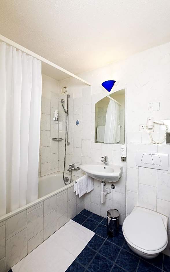 Apart-Hotel Zurich Airport