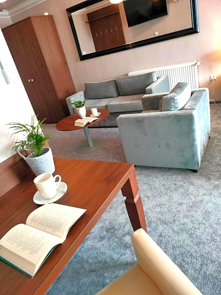 GOŚCINIEC NAD SAWĄ