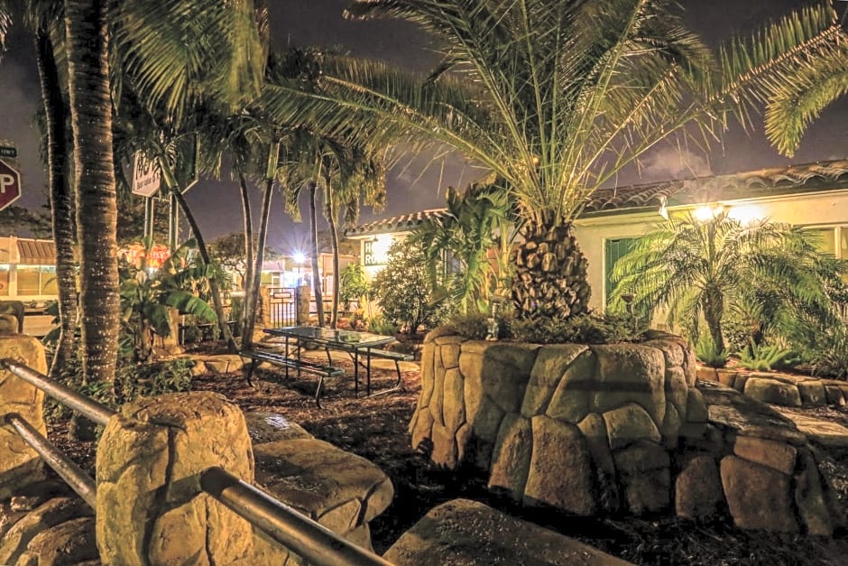 Green Seas Motel