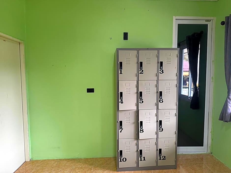 Khao Sok Jungle Hostel