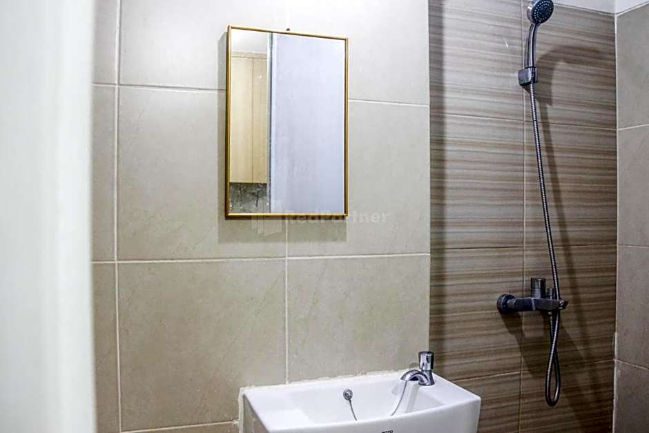 RedLiving Apartemen Paradise Mansion - Gunawan