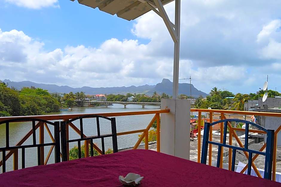 Le Bamboo Guesthouse
