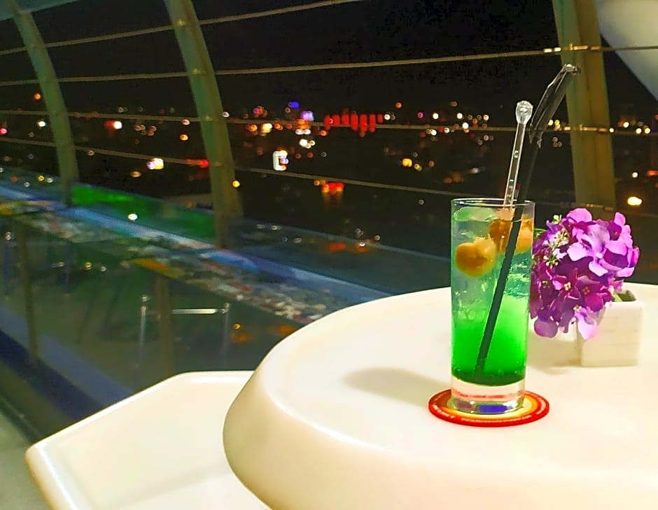 Karebosi Premier Makassar