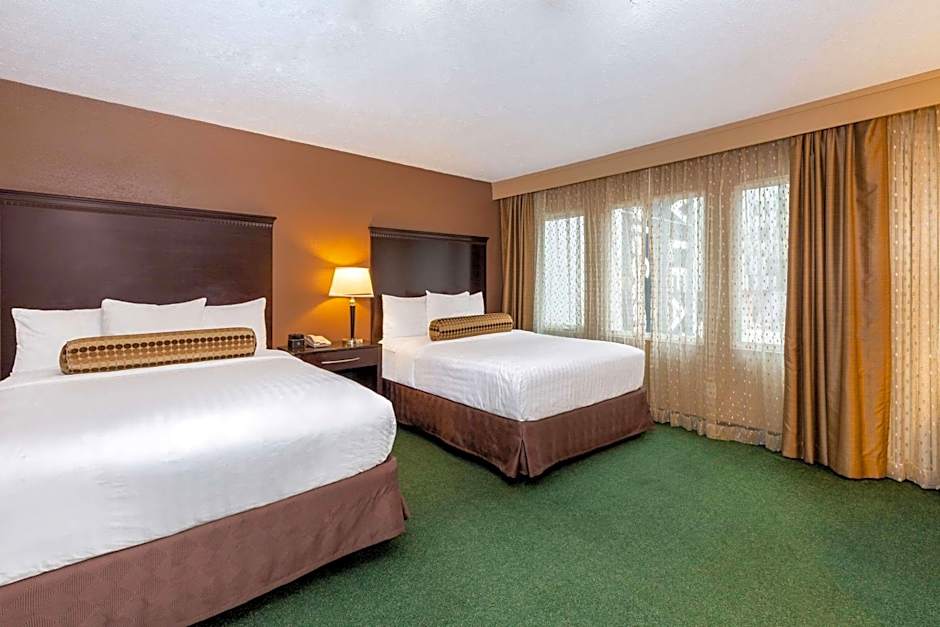 La Quinta Inn & Suites by Wyndham Seattle Downtown