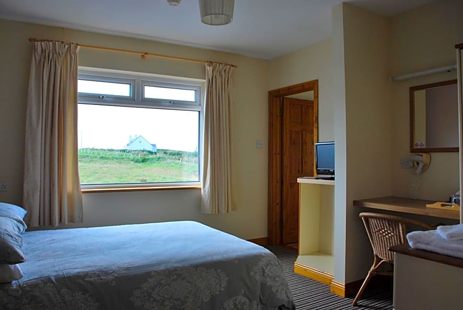 Kemar House post code F26RR28