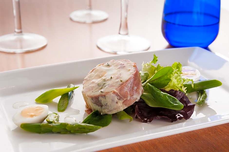 Royal Golf Hotel, by Highland Coast Hotels