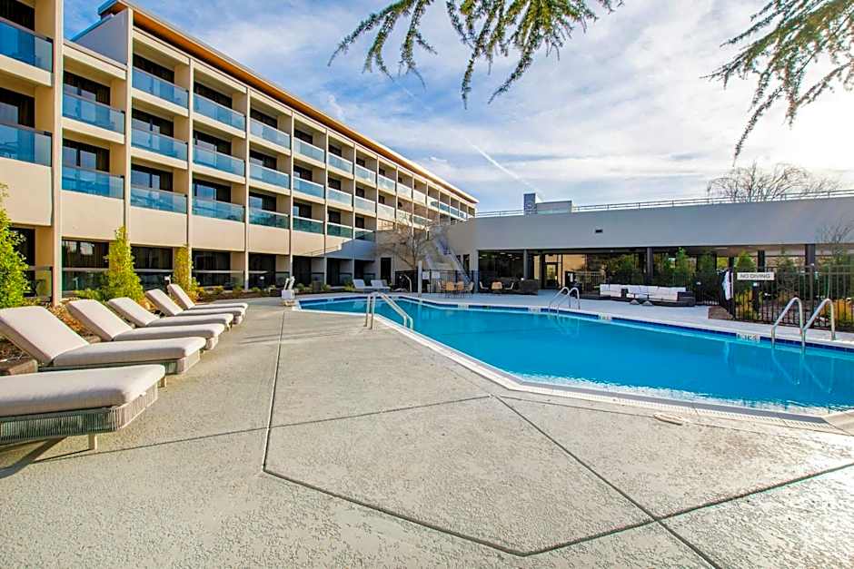 Sheraton Chapel Hill Hotel