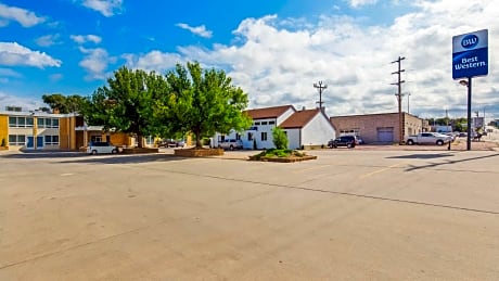 Best Western Lee's Motor Inn
