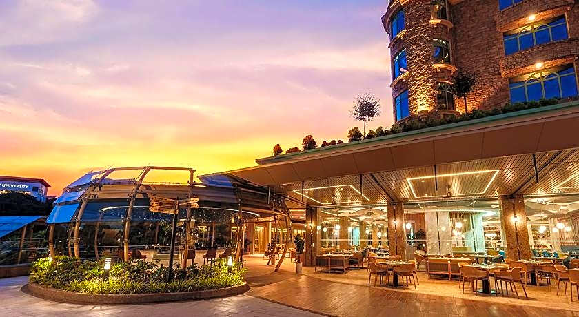 Sunway Pyramid Hotel