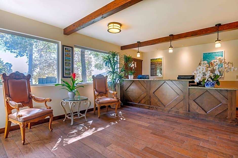 Carlton Oaks Lodge, an Ascend Collection Hotel